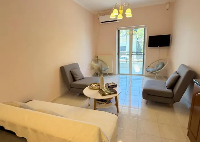 Zeus Lejlighed Vernardhaíika